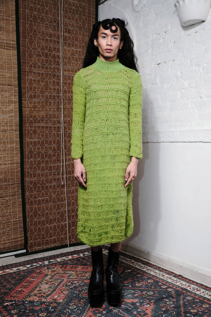 COIL HAND KNITTED DRESS IN LIME