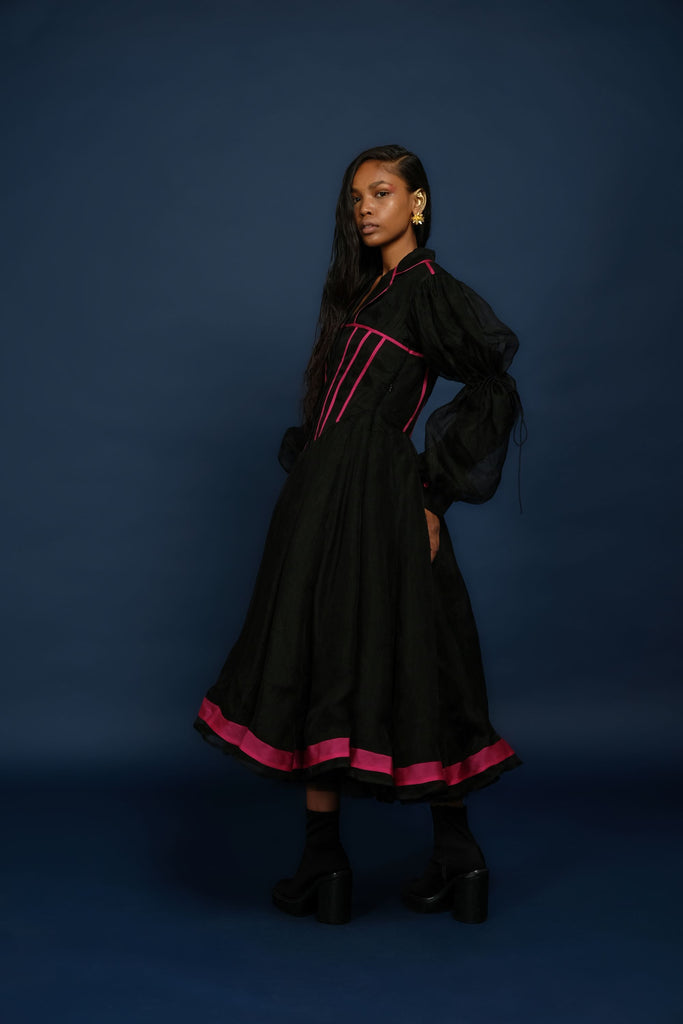 QUOD SILK AND TULLE DOUBLE TIE SLEEVE DRESS IN BLACK